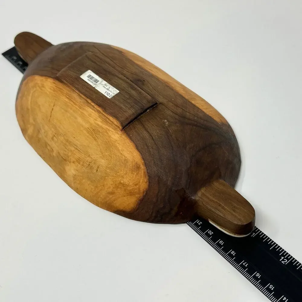 Unbranded hand carved